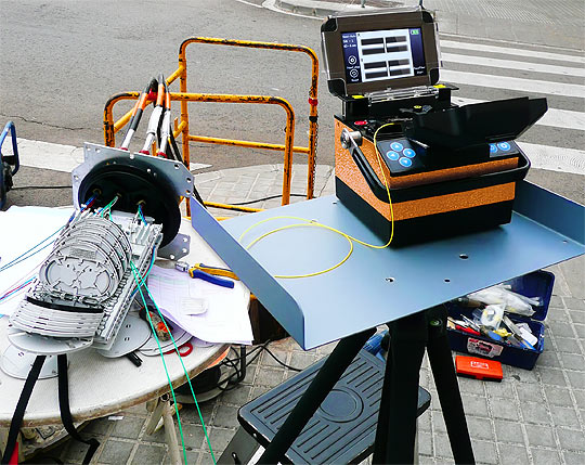 Optical fibre fusion splicer model PROLITE-41 for field work