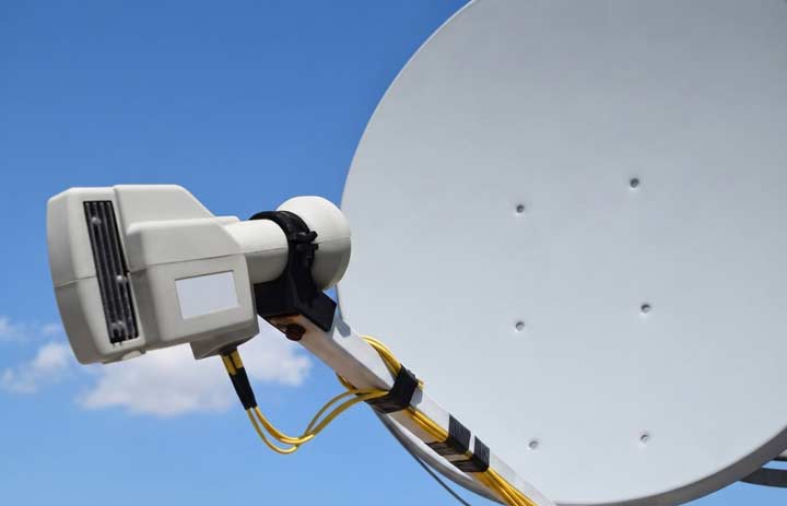 Compatibile con i nuovi LNB ottici, wideband e protocolli DiSEqC, SATCR, Unicable, Unicable II