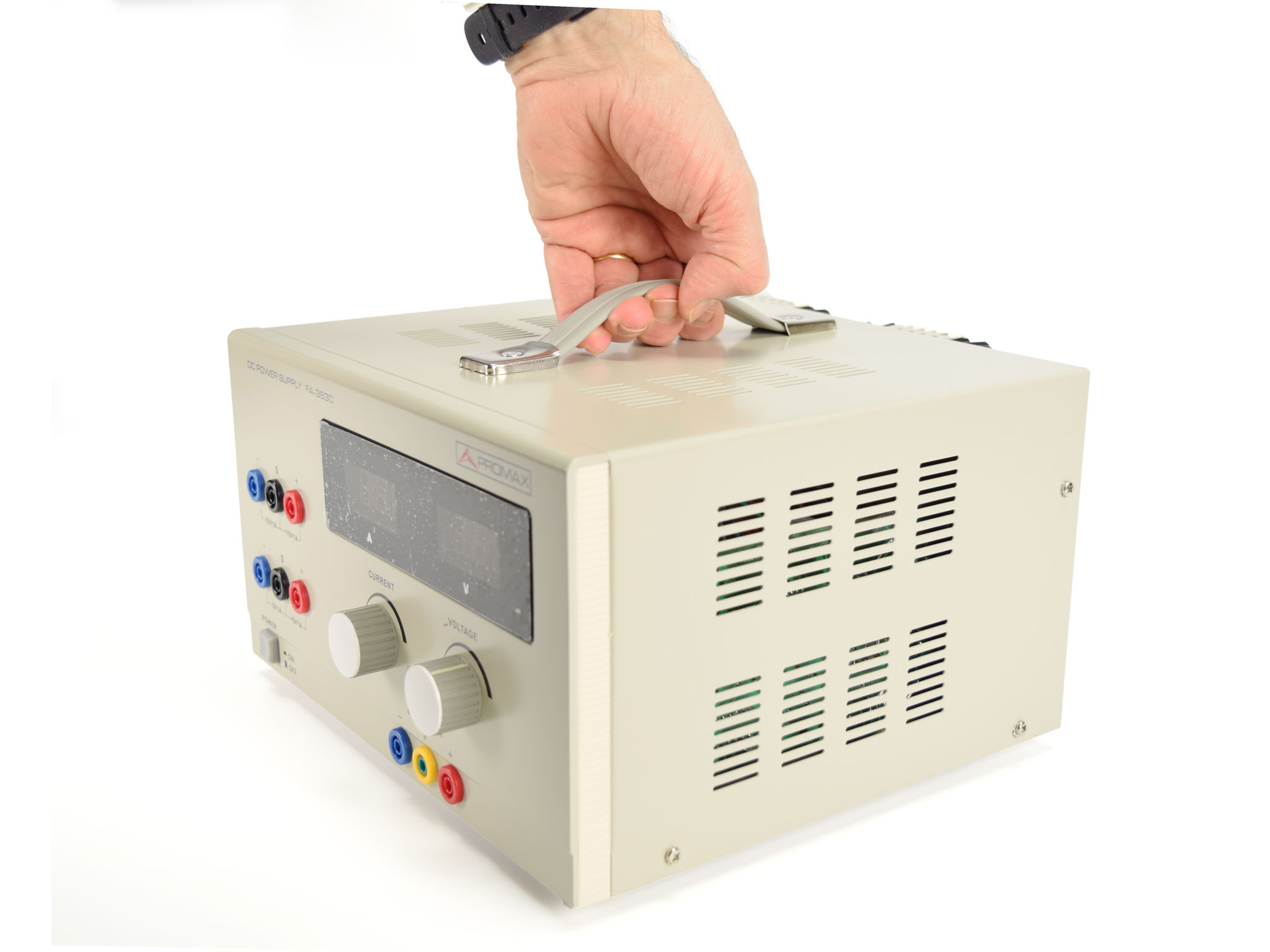 FA-363C: Источник питания постоянного тока 30 В, 5 А (доп. + 15 В, -15 В, + 5 В, -5 В)