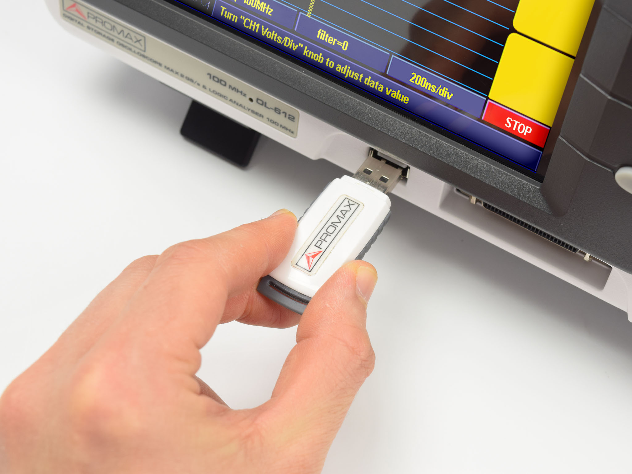 OL-612: Digital oscilloscope + 16 channel logic analyser (professional range)