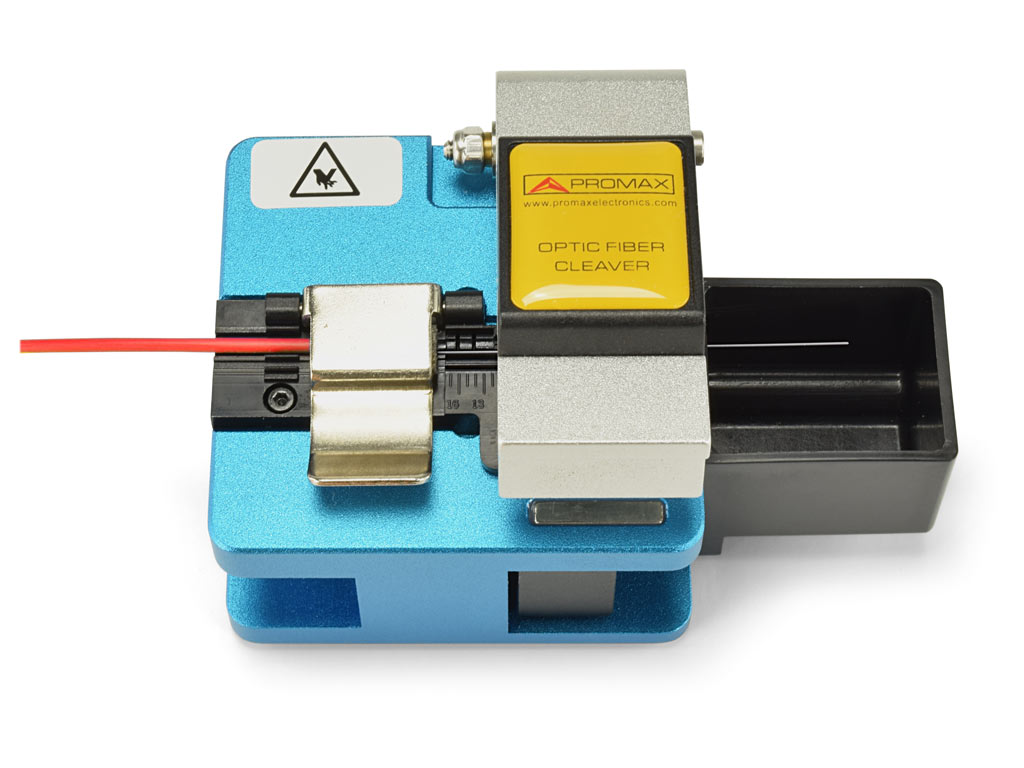 AF-001: Troncatrice per fibre