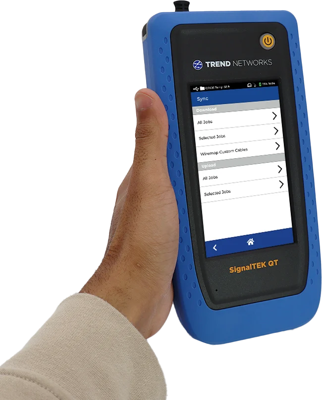 SignalTEK QT en la mano